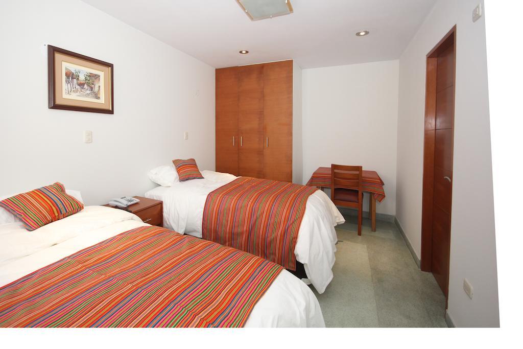 Hotel Cholcana Lima Quarto foto